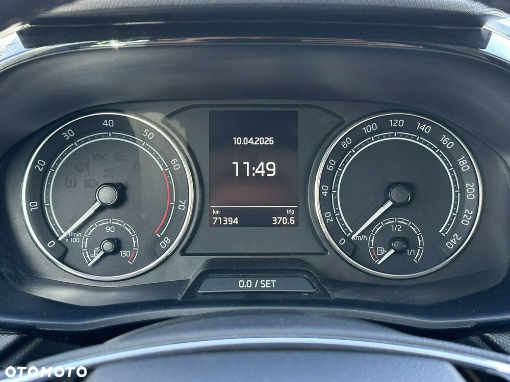 Skoda Fabia 1.0 Ambition - 32