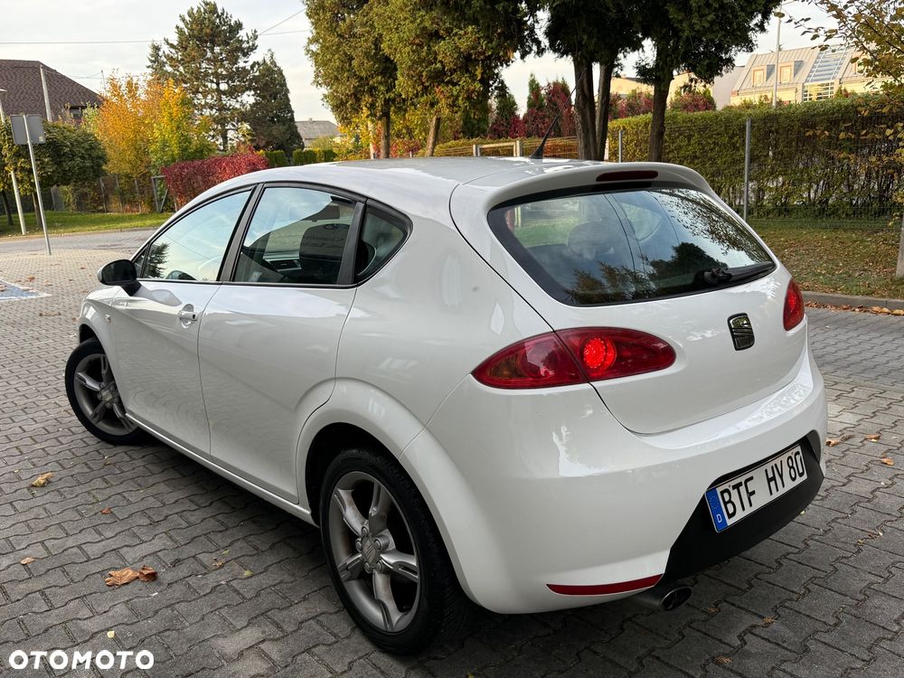 Seat Leon 2008 photo 4