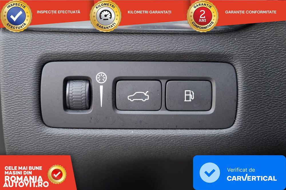 Volvo XC 60 T8 Twin Engine AWD Momentum - 12