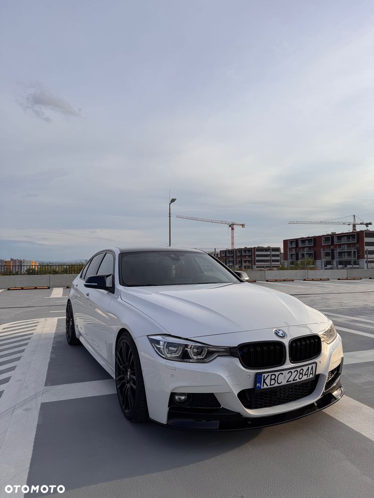 BMW Seria 3 330d M Sport Shadow - 3