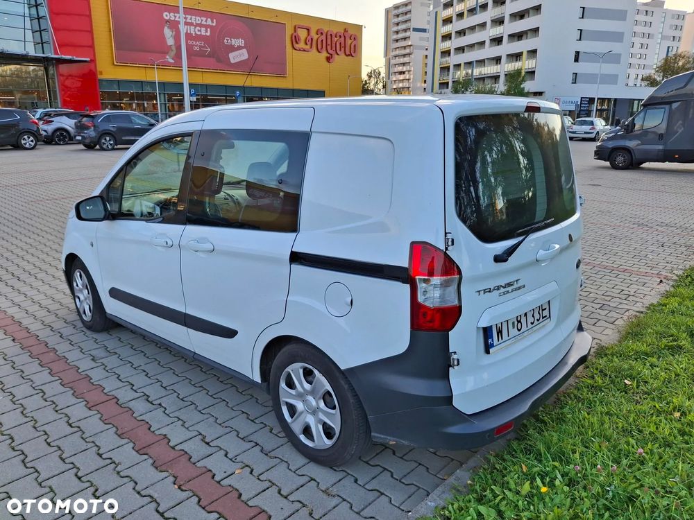 Ford Transit Courier - 7