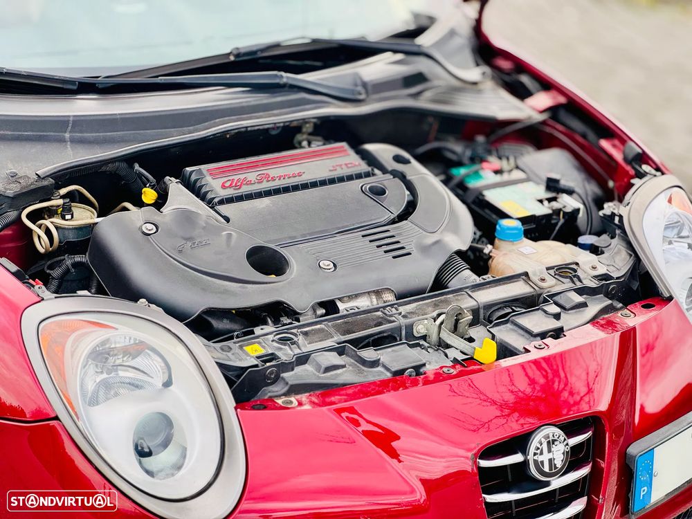 Alfa Romeo MiTo - 21