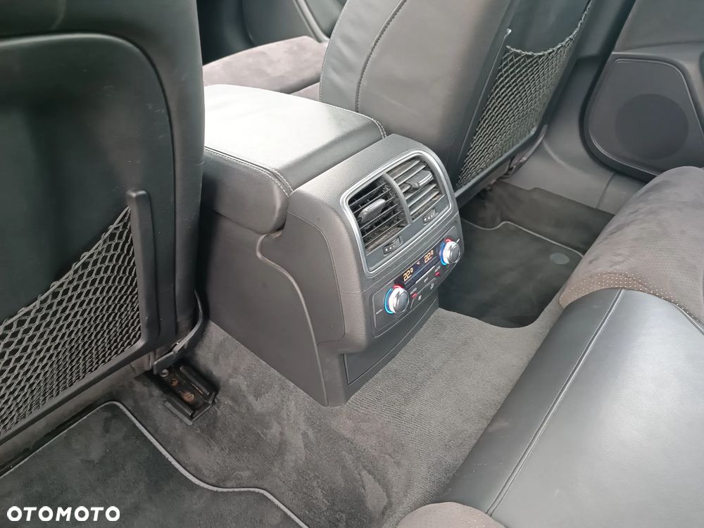 Audi A6 Avant 3.0 TDI DPF sport selection - 12