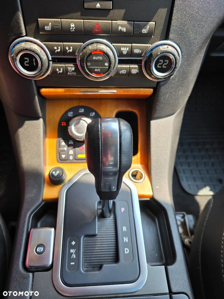 Land Rover Discovery 5.0 V8 HSE - 27
