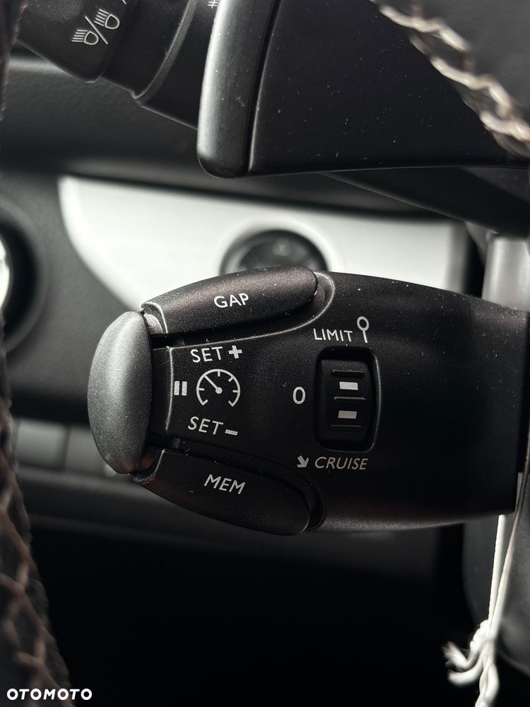Peugeot Traveller L3 2.0 EAT8 Allure - 31