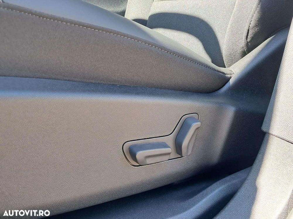 Citroën C5 Aircross 1.2 MHEV 145 eDCT6 MAX - 13