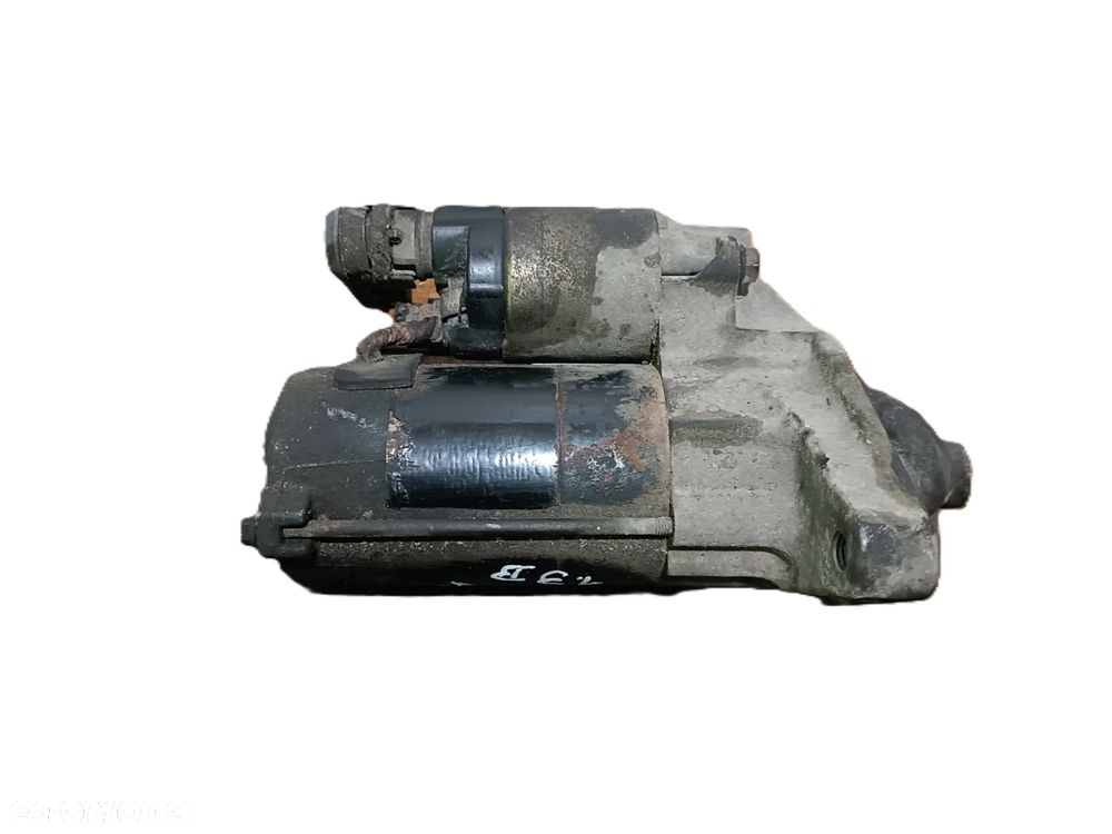 TOYOTA YARIS I 99-05 1,3 B rozrusznik DENSO 228000-8360 28100-23030 * - 4