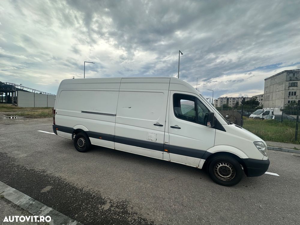 Mercedes-Benz Sprinter - 3