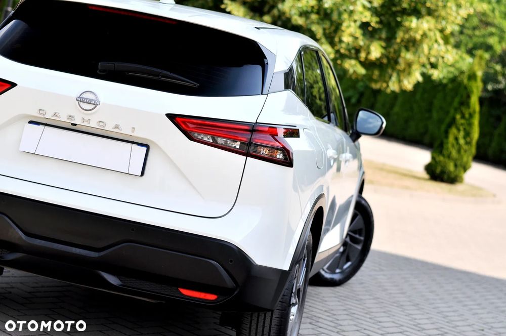 Nissan Qashqai 1.3 DIG-T N-Connecta DCT - 9