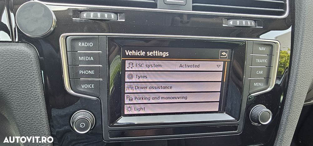 Volkswagen Golf 2.0 TDI BMT Highline - 19