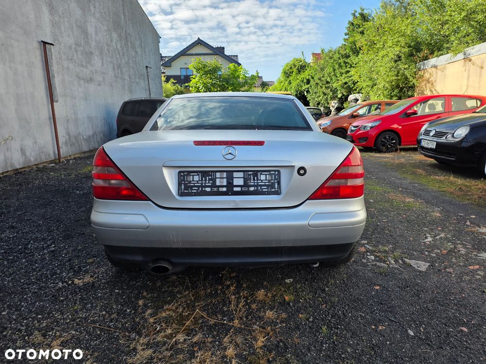 Mercedes-Benz SLK - 8