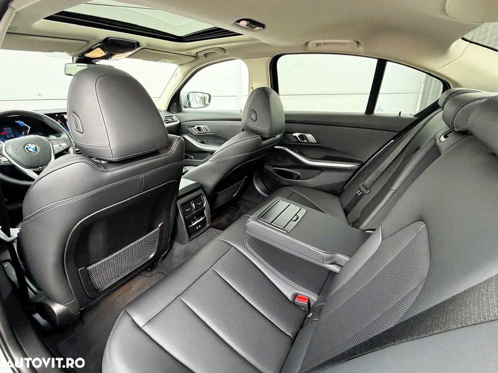 BMW Seria 3 320d xDrive AT MHEV - 15