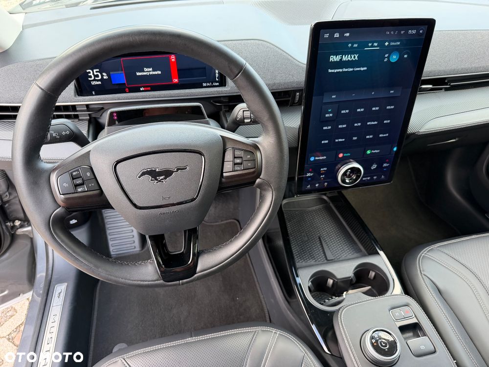 Ford Mustang Mach-E 98kWh AWD Premium - 18