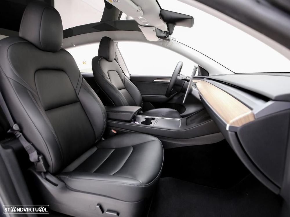 Tesla Model Y Tração Traseira - 10