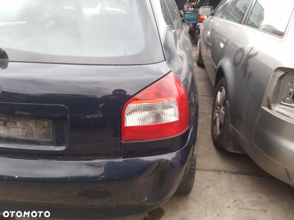 AUDI A3 8L LIFT 00-03 1.6 AVU -  PRZEŁĄCZNIK ZESPOLONY PAJĄK - 18