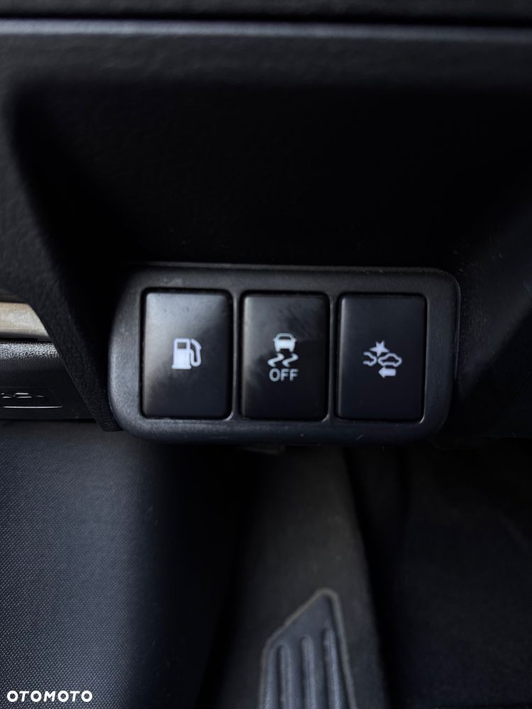 Toyota Avensis Touring Sports 1.8 Multidrive S Comfort - 19