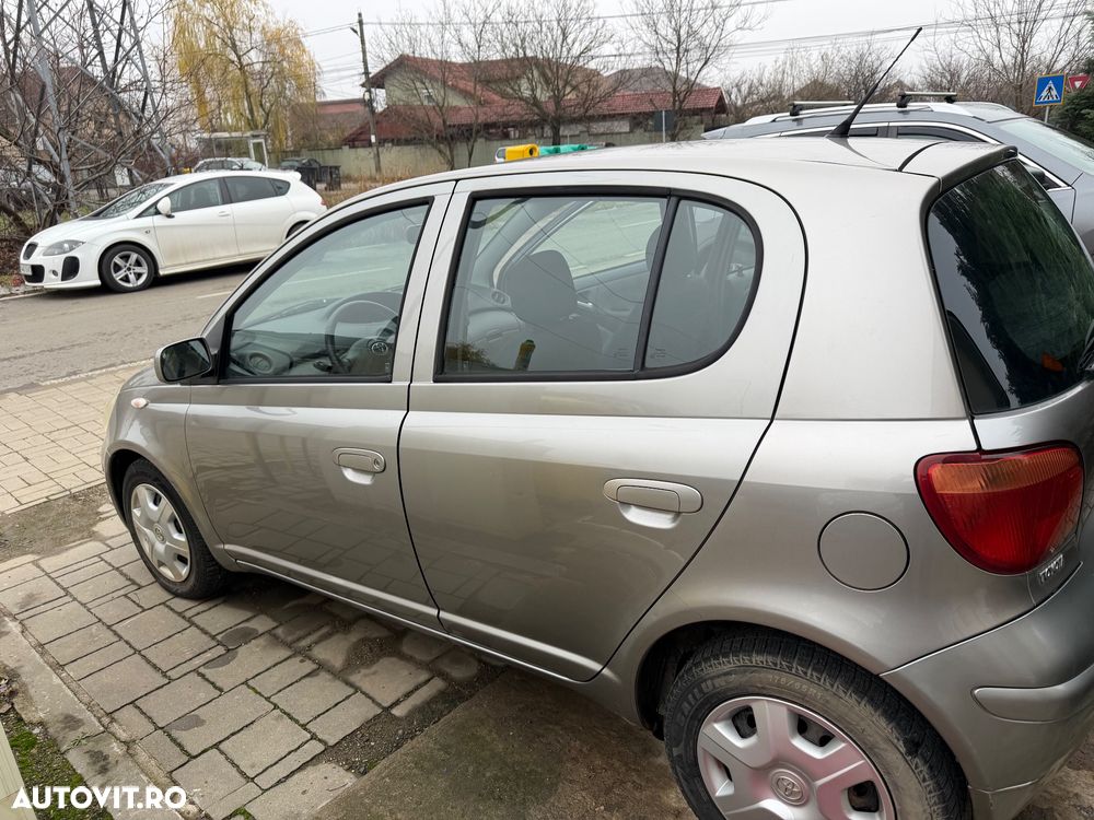 Toyota Yaris 1.3 Aut Sol - 5