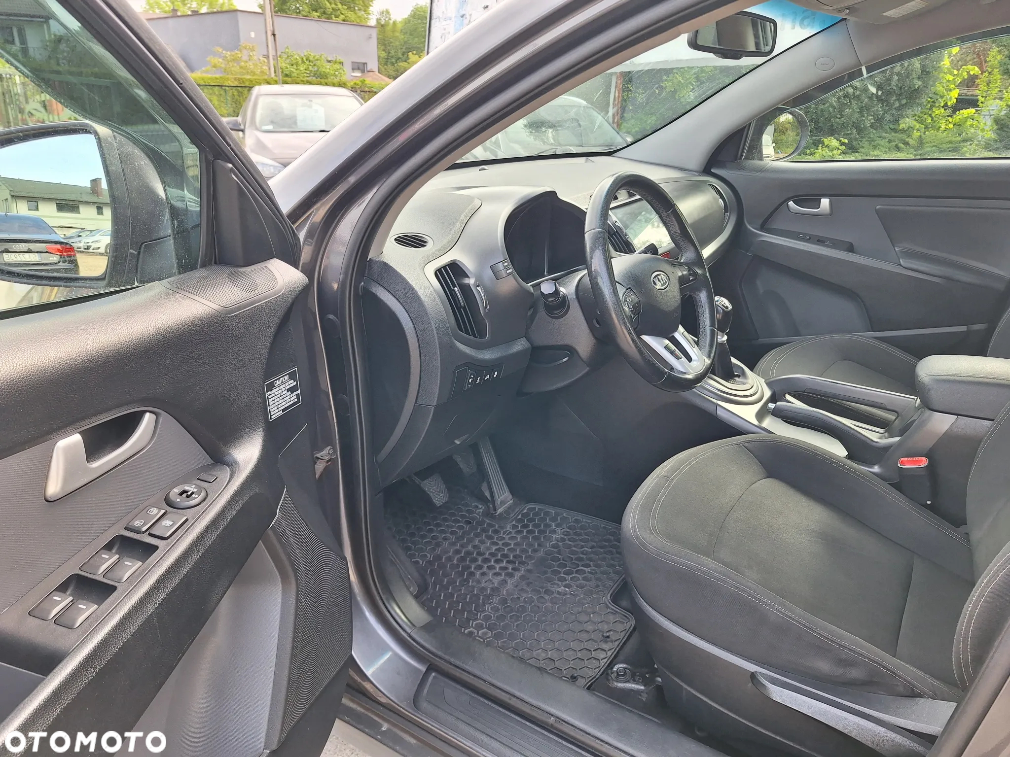 Kia Sportage 2.0 CRDI 4WD Fifa World Cup Edition - 7