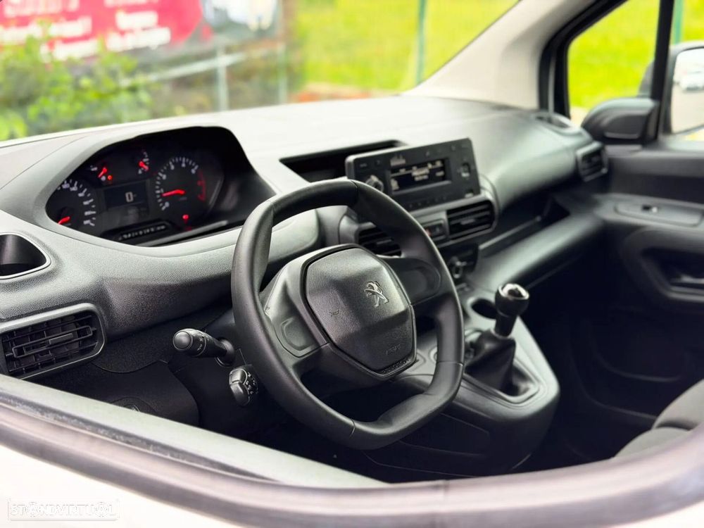Peugeot Partner BlueHDI - 3