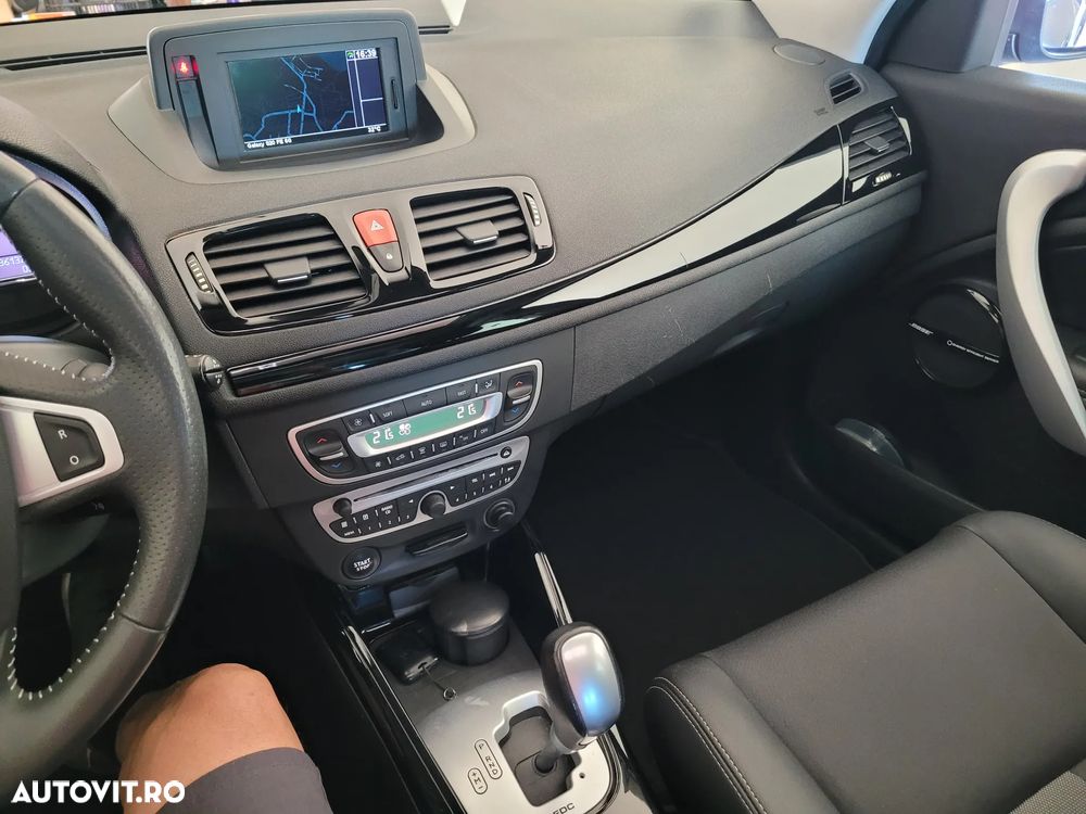 Renault Megane dCi 110 FAP EDC BOSE Edition - 7