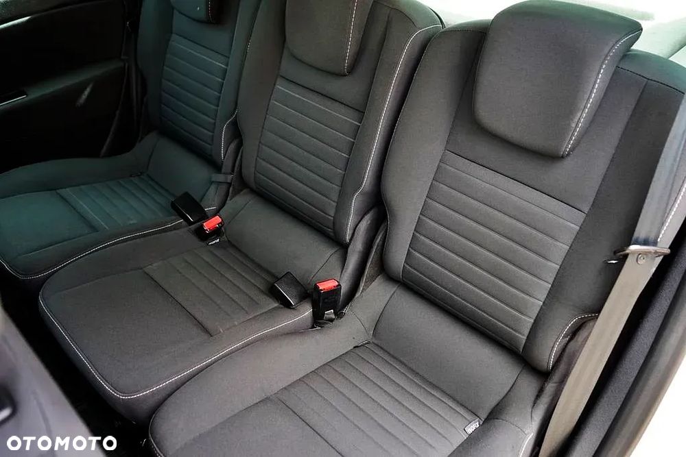 Renault Scenic 1.5 dCi Limited - 21