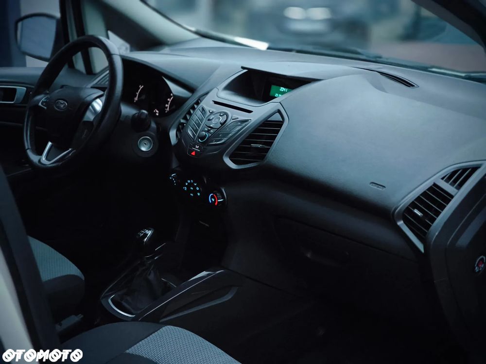 Ford EcoSport - 11