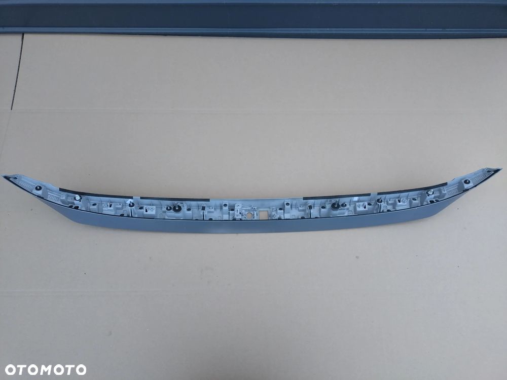 HYUNDAI IONIQ 6 22- BLENDA NAKŁADKA NA KLAPA TYŁ ORYGINAŁ! STAN BDB! - 8