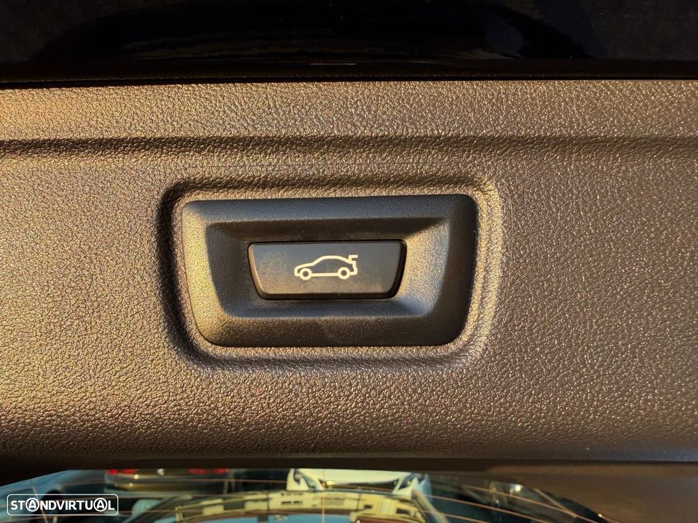 BMW 320 e Line Sport Auto - 14