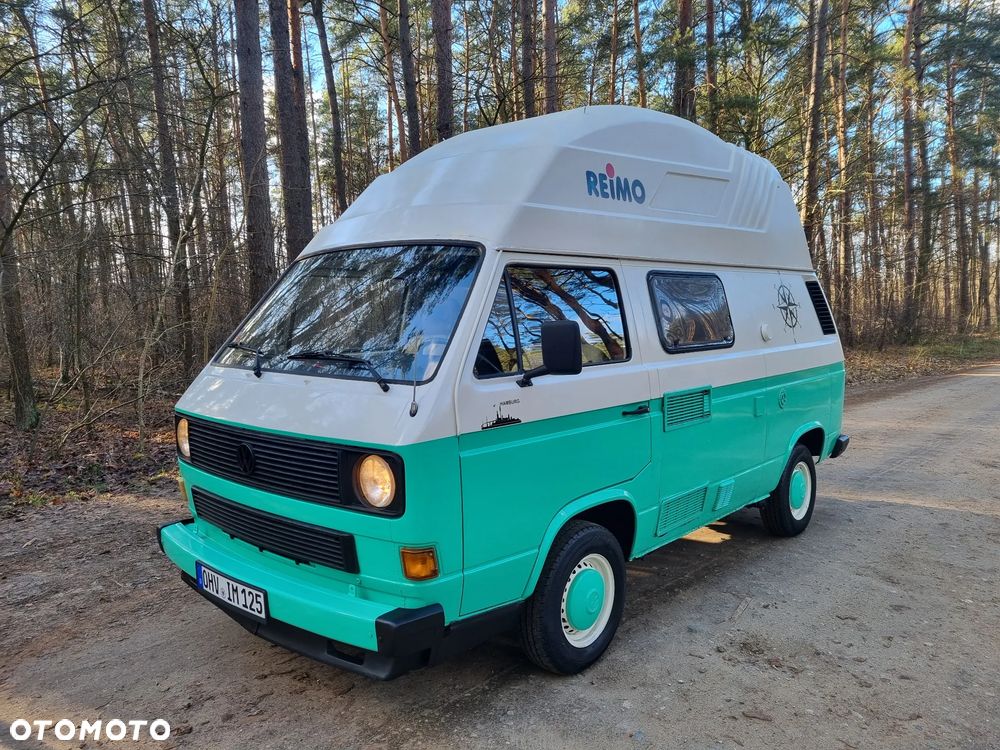 Volkswagen Transporter - 1