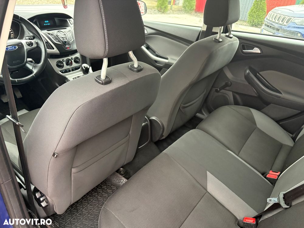 Ford Focus 1.6 Ti-VCT Trend - 10