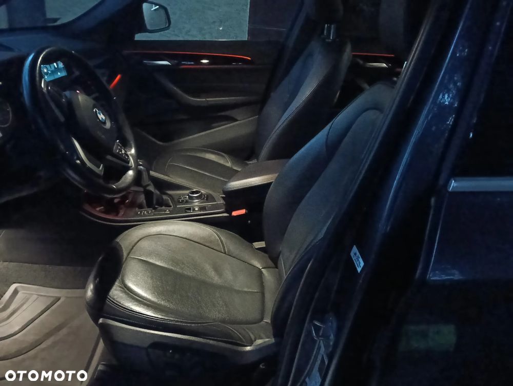 BMW X1 - 15