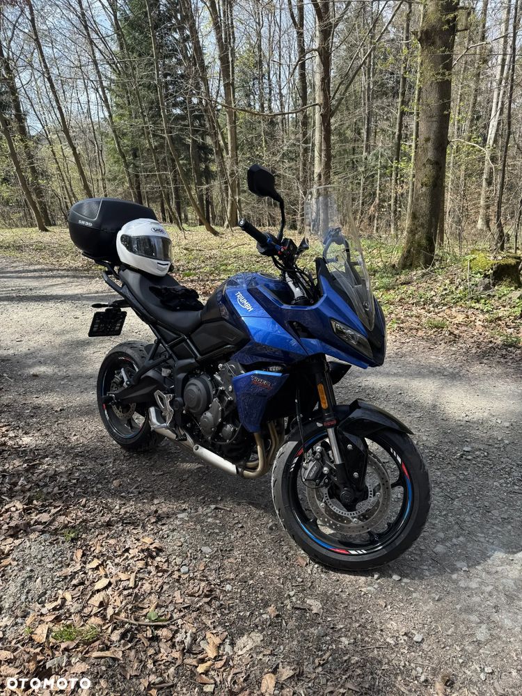 Triumph Tiger - 1