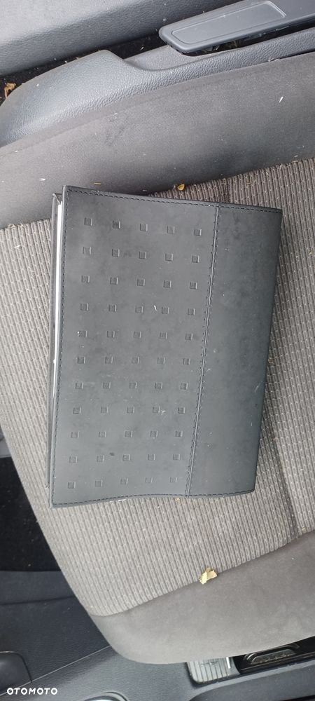 Volkswagen Golf Variant ver-1-4-tour-edition - 12