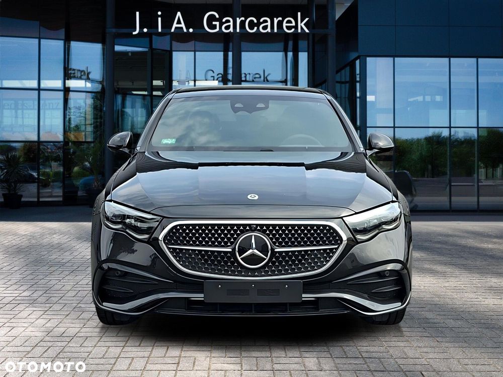 Mercedes-Benz Klasa E - 9