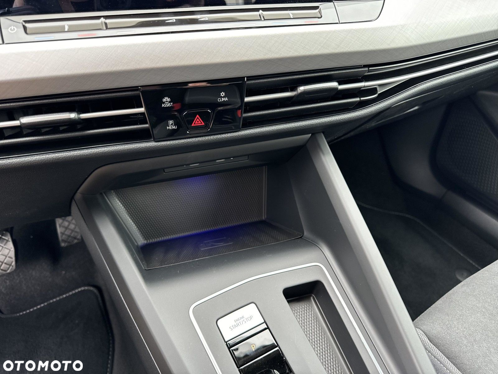Volkswagen Golf - 20
