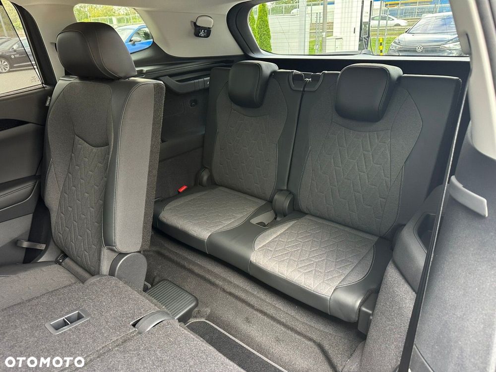 Volkswagen Tayron 2.0 TSI 4Mot Life Plus DSG - 17