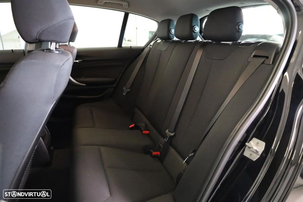BMW 116 d EDynamics Advantage - 24