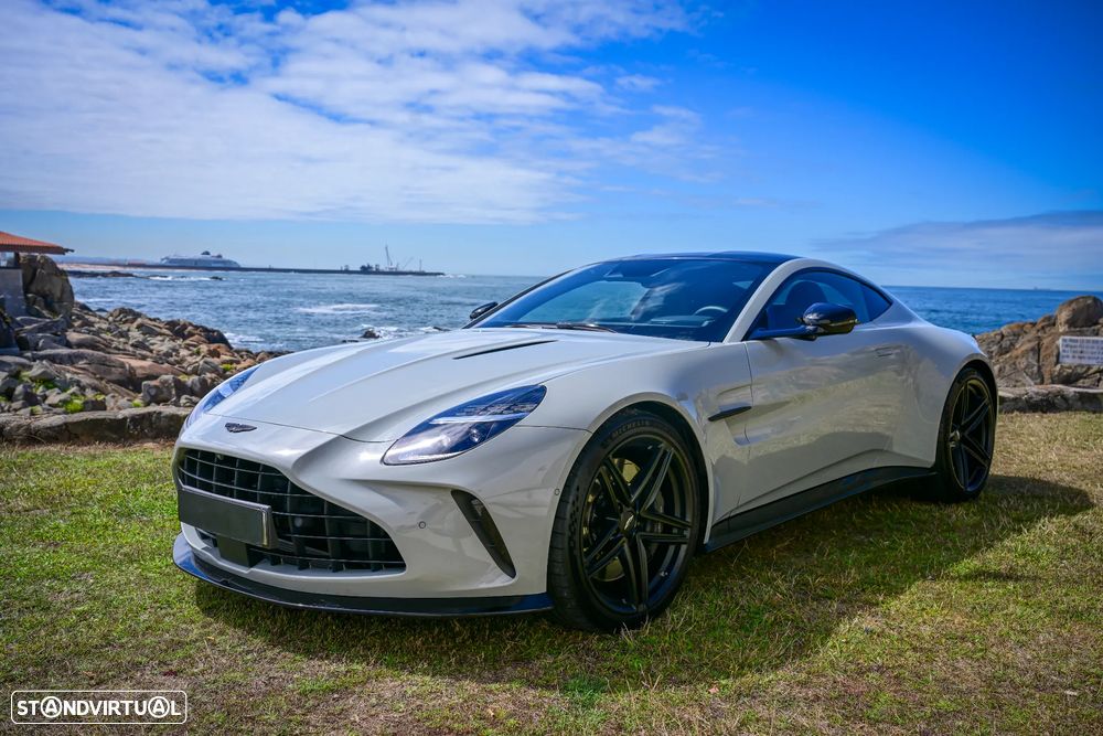 Aston Martin Vantage Coupe V8 - 3