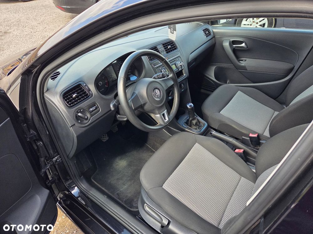 Volkswagen Polo 1.4 16V Comfortline - 6