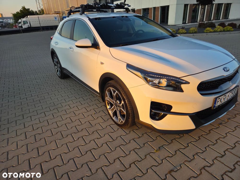 Kia XCeed 1.4 T-GDI M DCT - 2