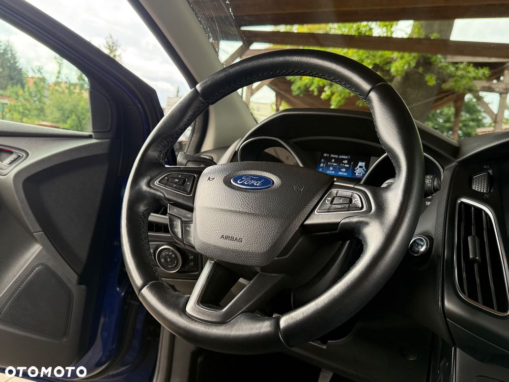 Ford Focus 1.0 EcoBoost Titanium ASS - 17