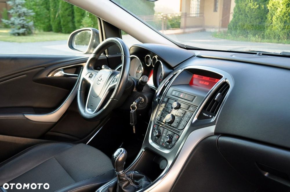 Opel Astra - 18