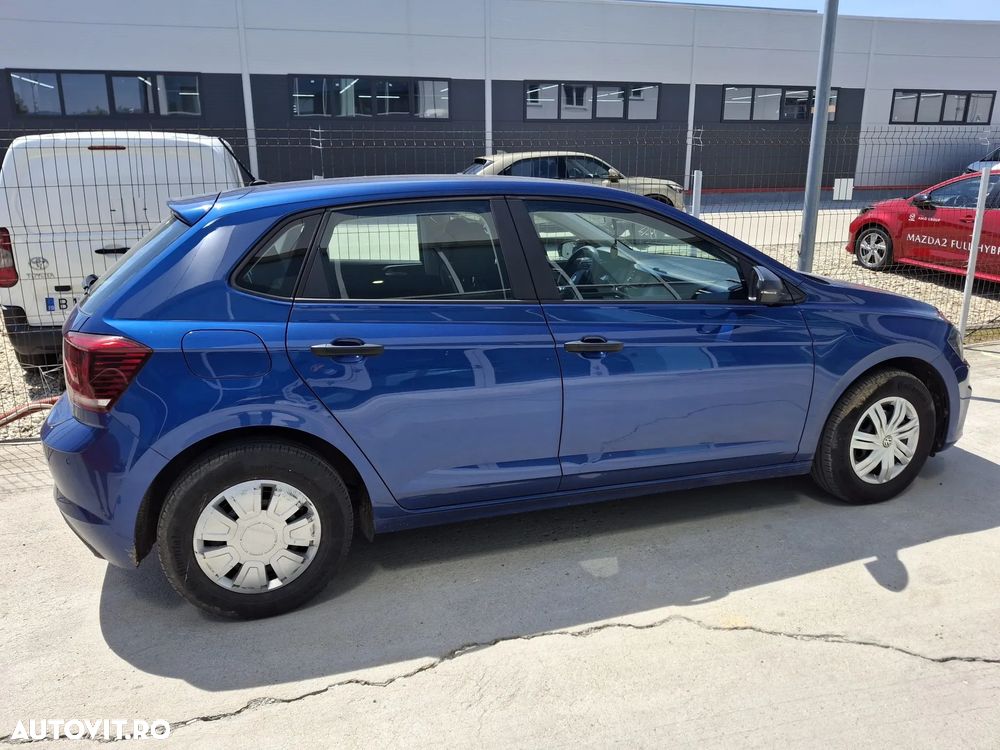 Volkswagen Polo - 2