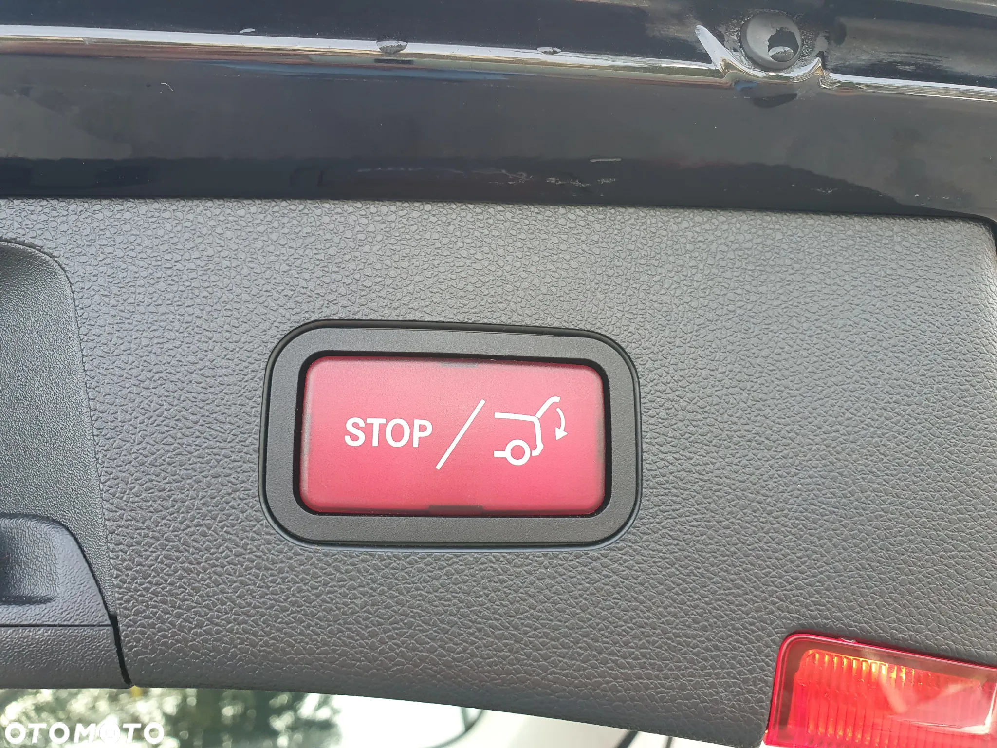 Mercedes-Benz Klasa E 220 T CDI DPF BlueEFFICIENCY Automatik - 6