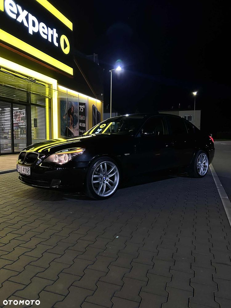 BMW Seria 5 520d - 3