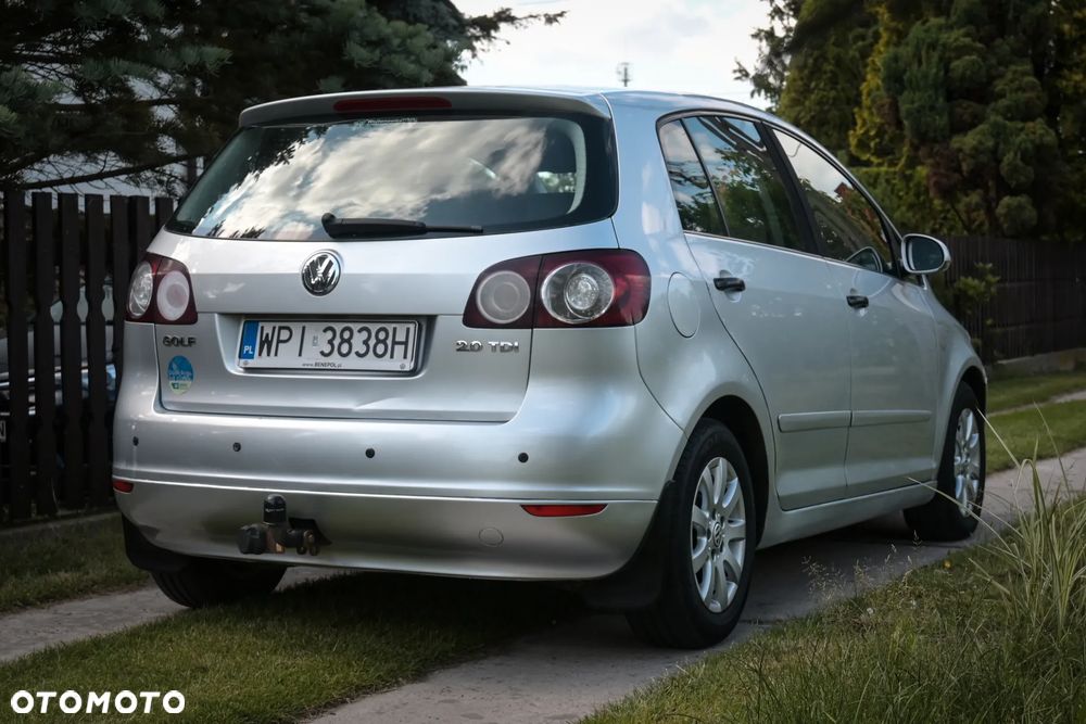 Volkswagen Golf 2.0 TDI Q-Line - 4