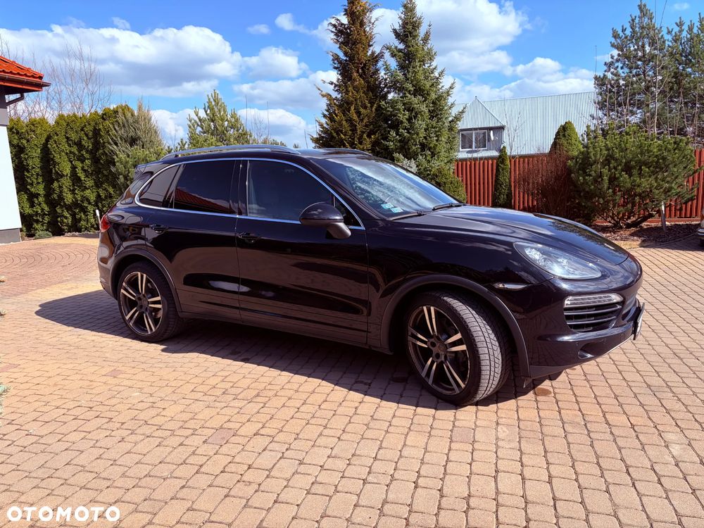 Porsche Cayenne - 4