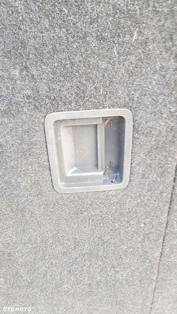 wykładzina bagażnika VW Passat B7 kombi - 5