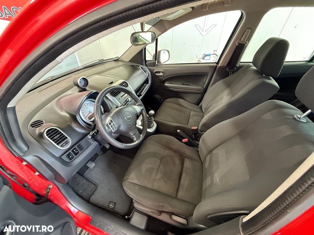 Opel Agila - 14