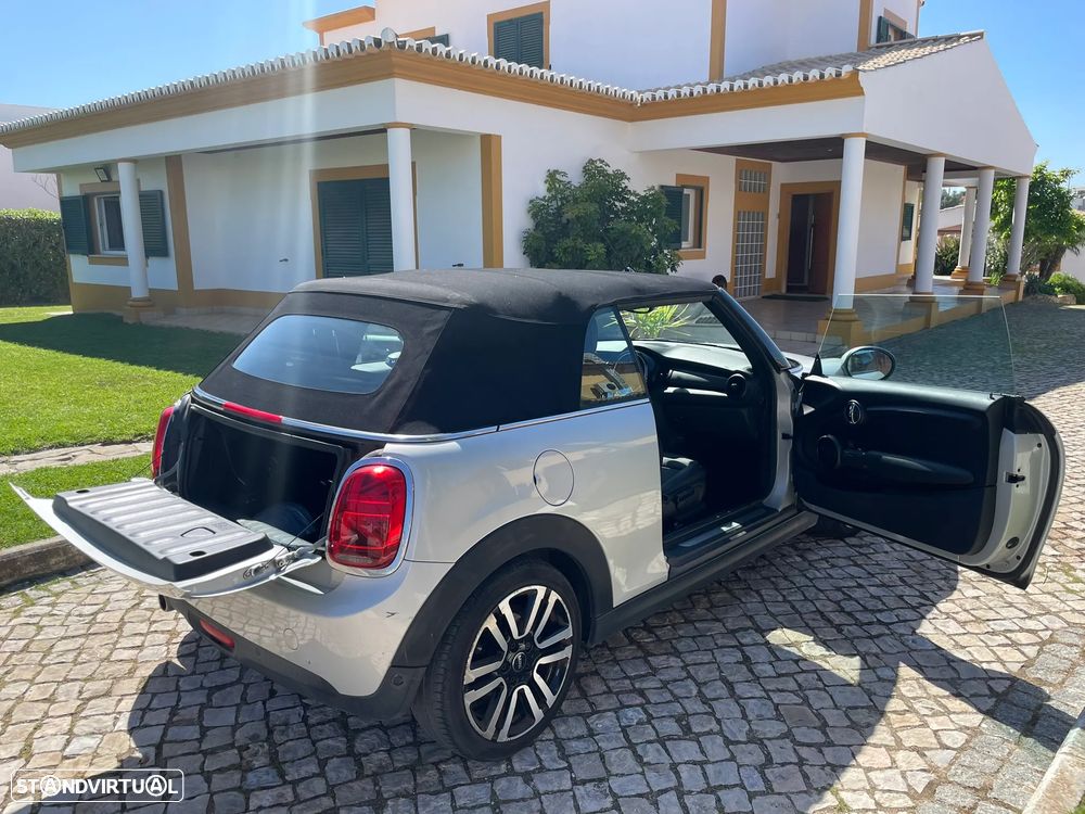 MINI Cabrio Cooper D - 23